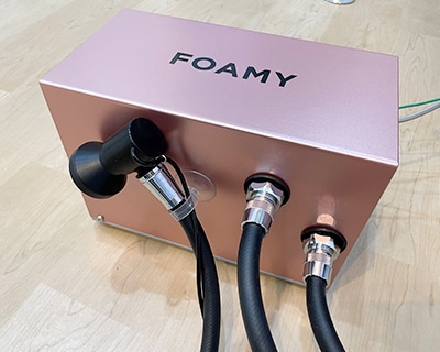 シャンプーマシン「FOAMY」